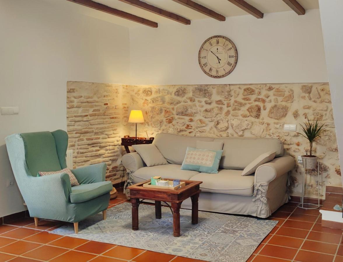 Masía de San Juan, casa rural renovada en Castillo con piscina y Aire Acondicionado Segorbe  Exterior foto
