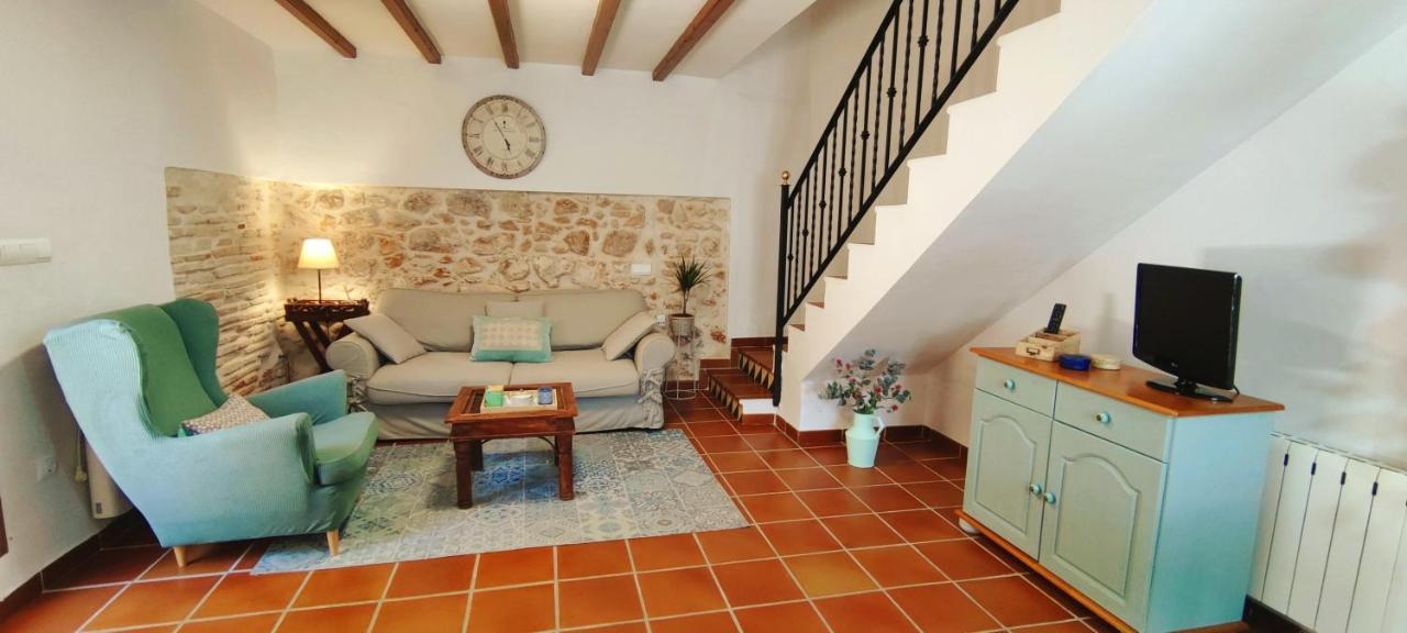 Masía de San Juan, casa rural renovada en Castillo con piscina y Aire Acondicionado Segorbe  Exterior foto