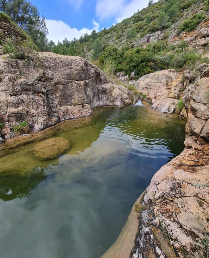 Masía de San Juan, casa rural renovada en Castillo con piscina y Aire Acondicionado Segorbe  Exterior foto